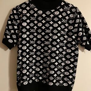 Unbranded black high neck , short sleeved top